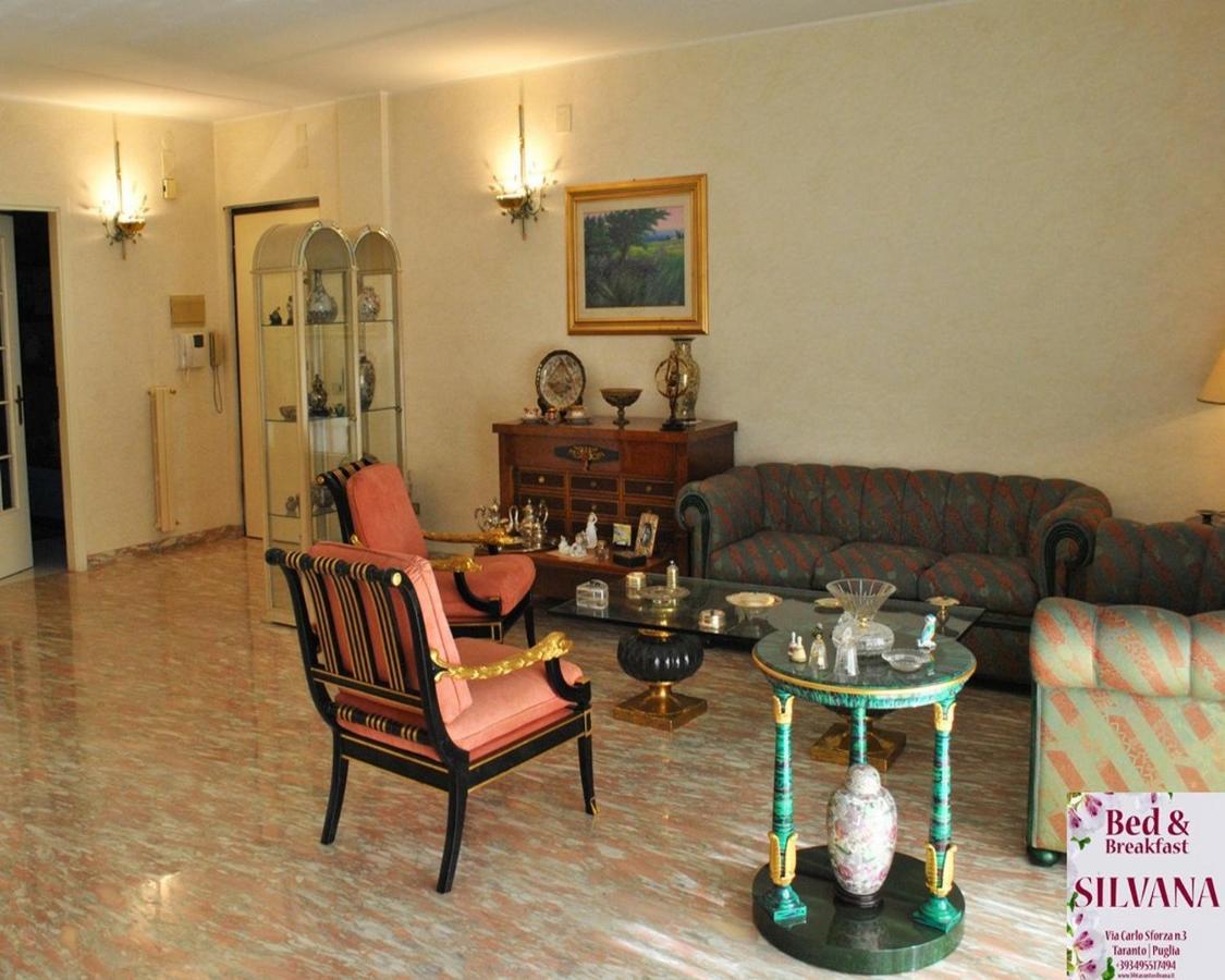 Bed And Breakfast Silvana Taranto Luaran gambar