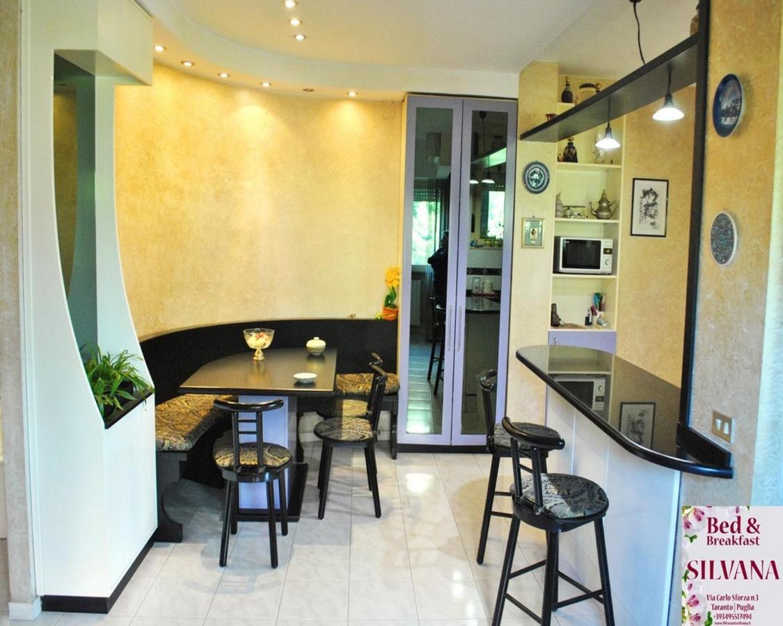 Bed And Breakfast Silvana Taranto Luaran gambar